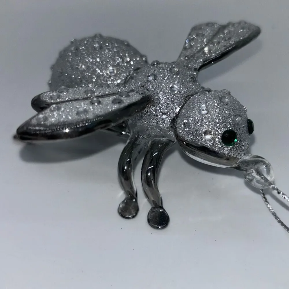 New in box Joan Rivers blown glass bee ornament silver XXV 2015